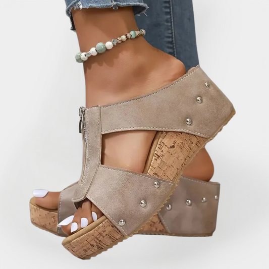 Sandalias cómodas con tacón y cierre de cremallera