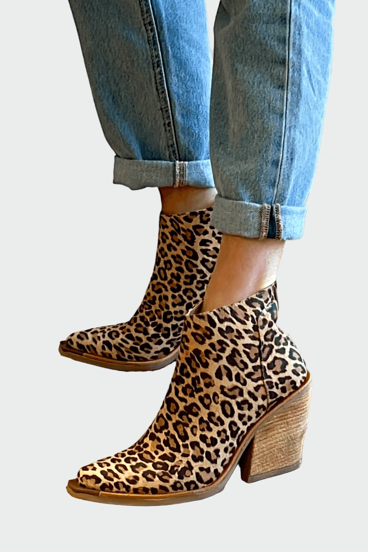 Botas Elegantes Lucie con Tacones Modernos