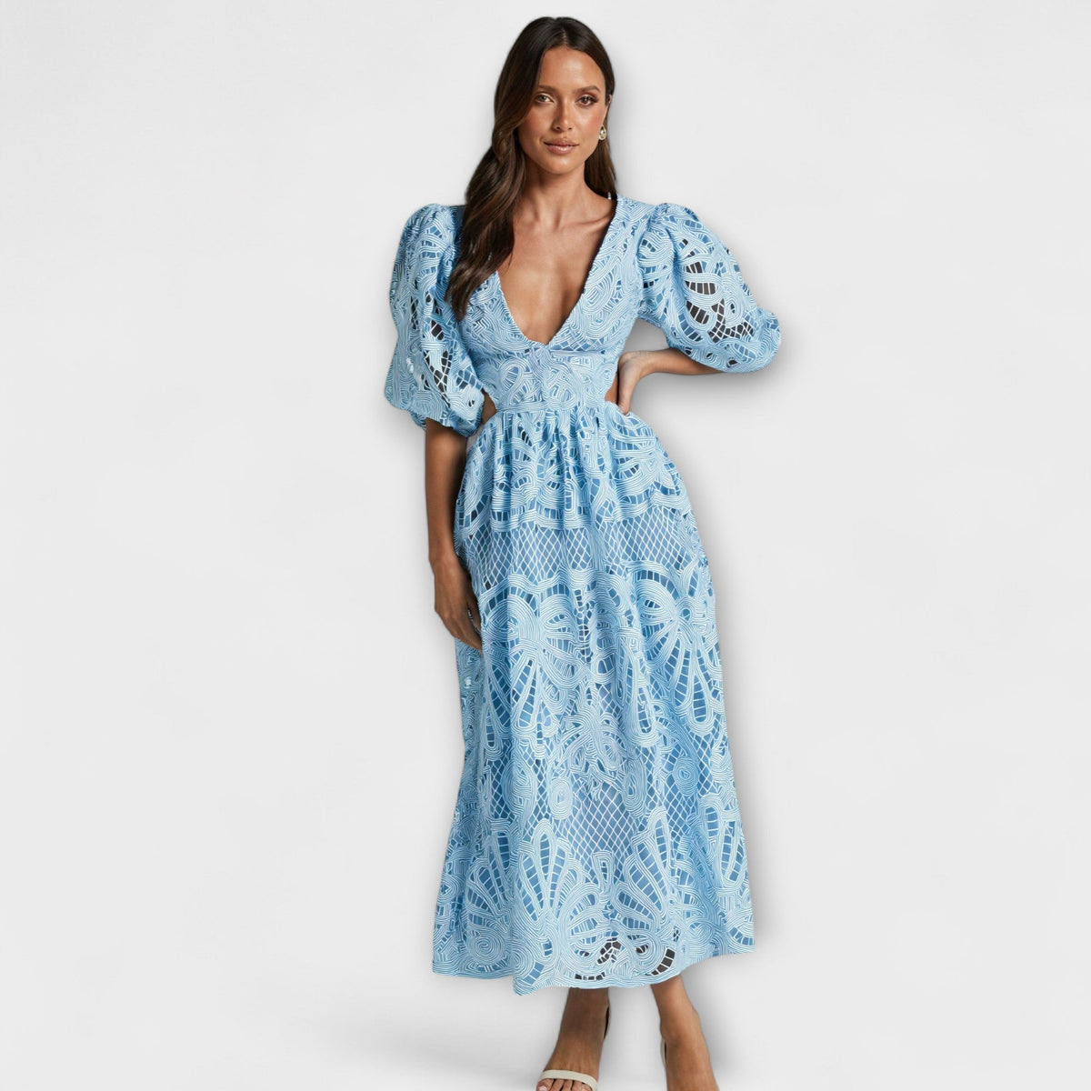 Ropa elegante con detalles delicados