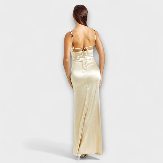 Eira - Vestido de satén decorado con un lazo en la parte posterior