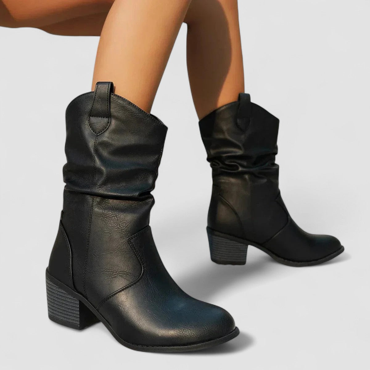 Leonor™ | Botas de Tacón Caídas