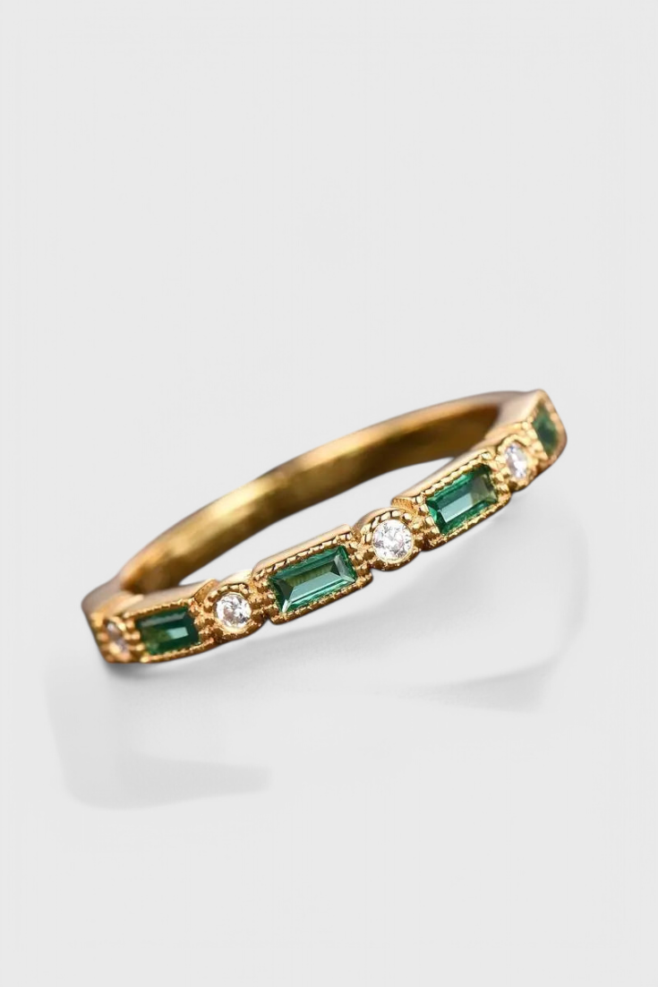 Anillo Vintage de Oro con Zirconia Verde