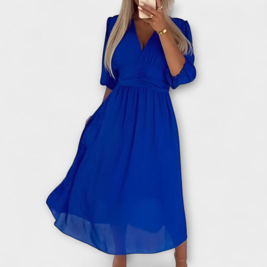 Nia - Vestidos Envolventes Estilizados