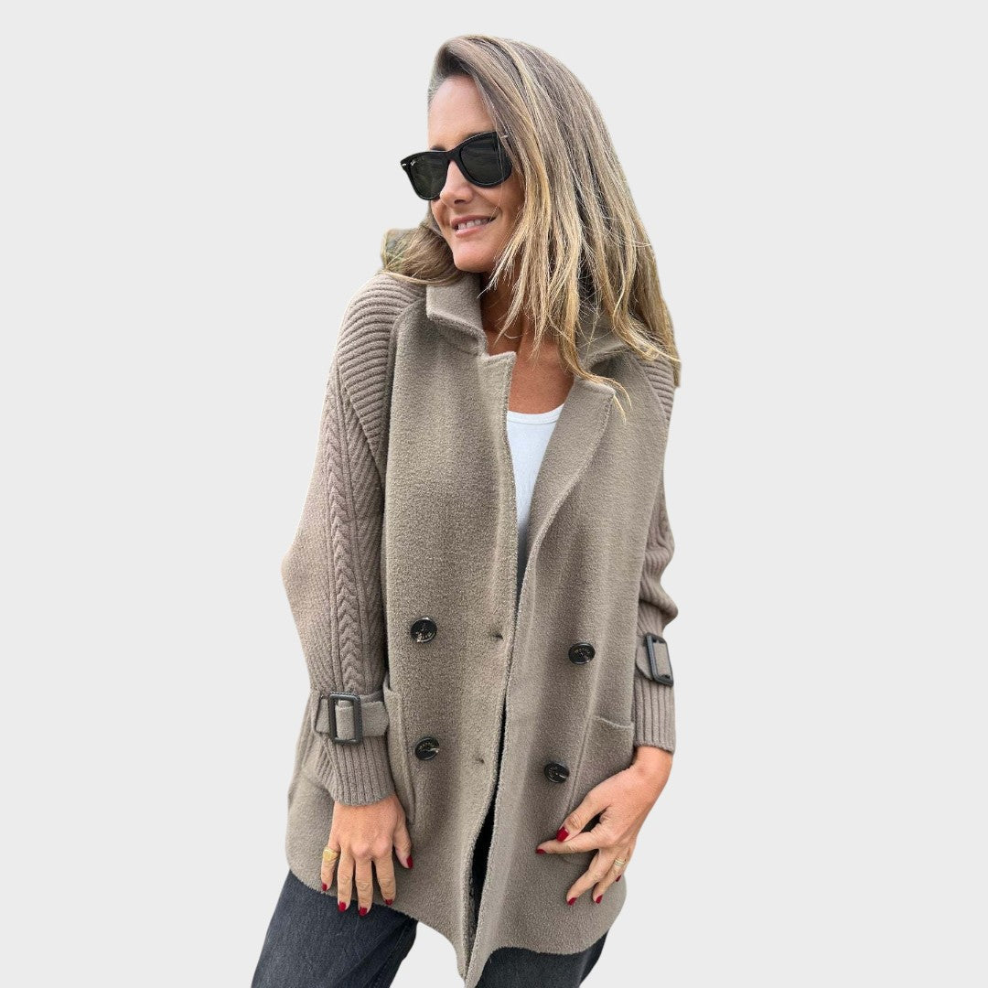 Margarita™ | Abrigo con Botonadura Doble