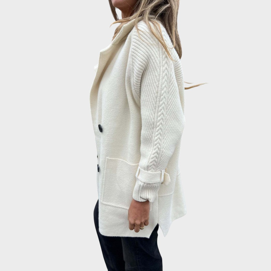 Margarita™ | Abrigo con Botonadura Doble