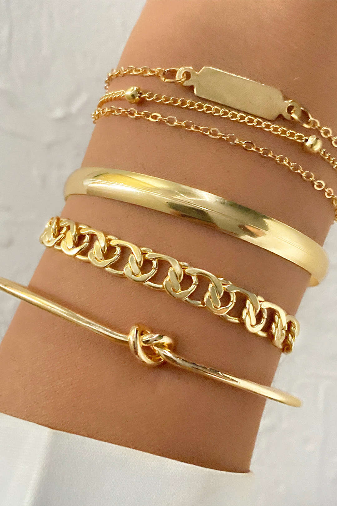 Conjunto de 4 Pulseras de Metal