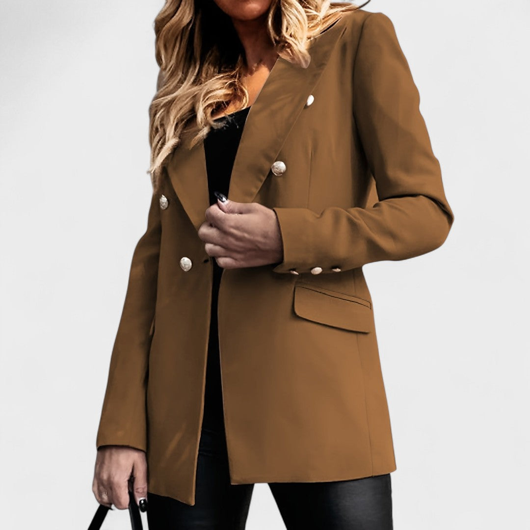 Matea™ | Chaqueta con botones detallados