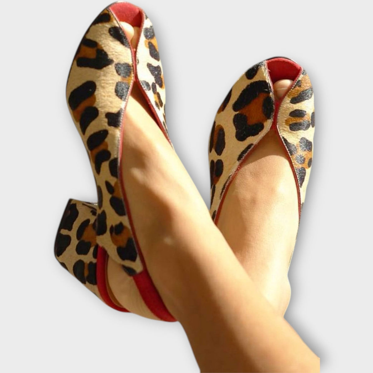 Sandalias Elevadas Eva Sofisticadas y Minimalistas