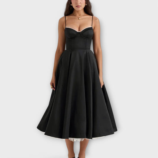 Mélie – Vestido de verano con detalles en corsé