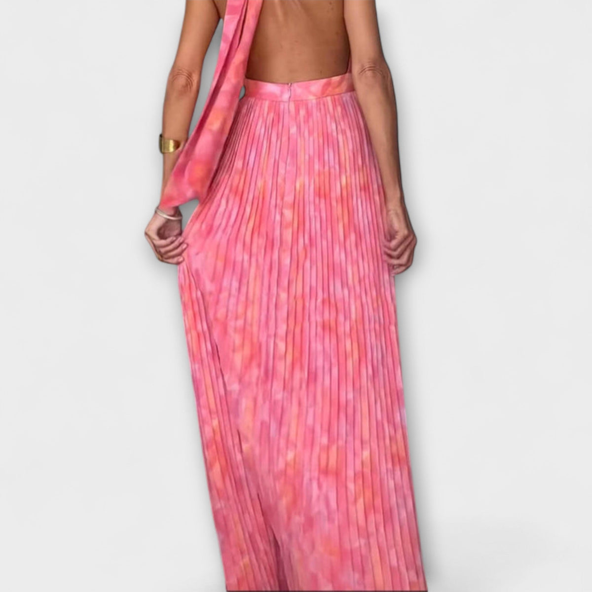 Seraphina - Vestido Maxi Elegante con Cuello Halter y Escote en V