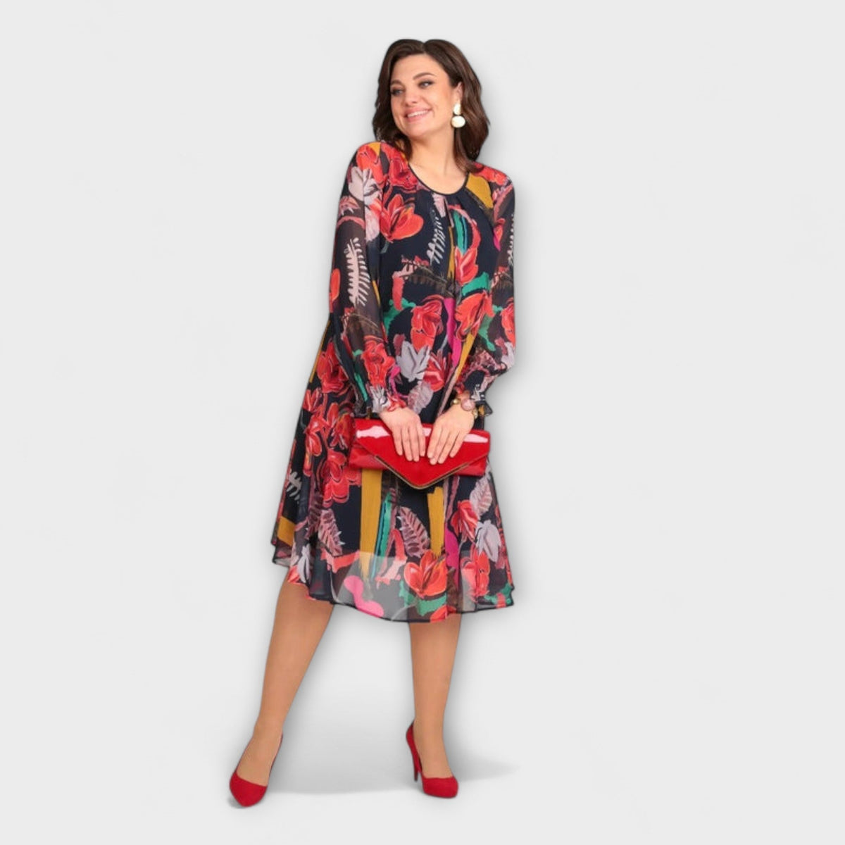 Caroline - Vestidos elegantes para siluetas generosas para el máximo confort