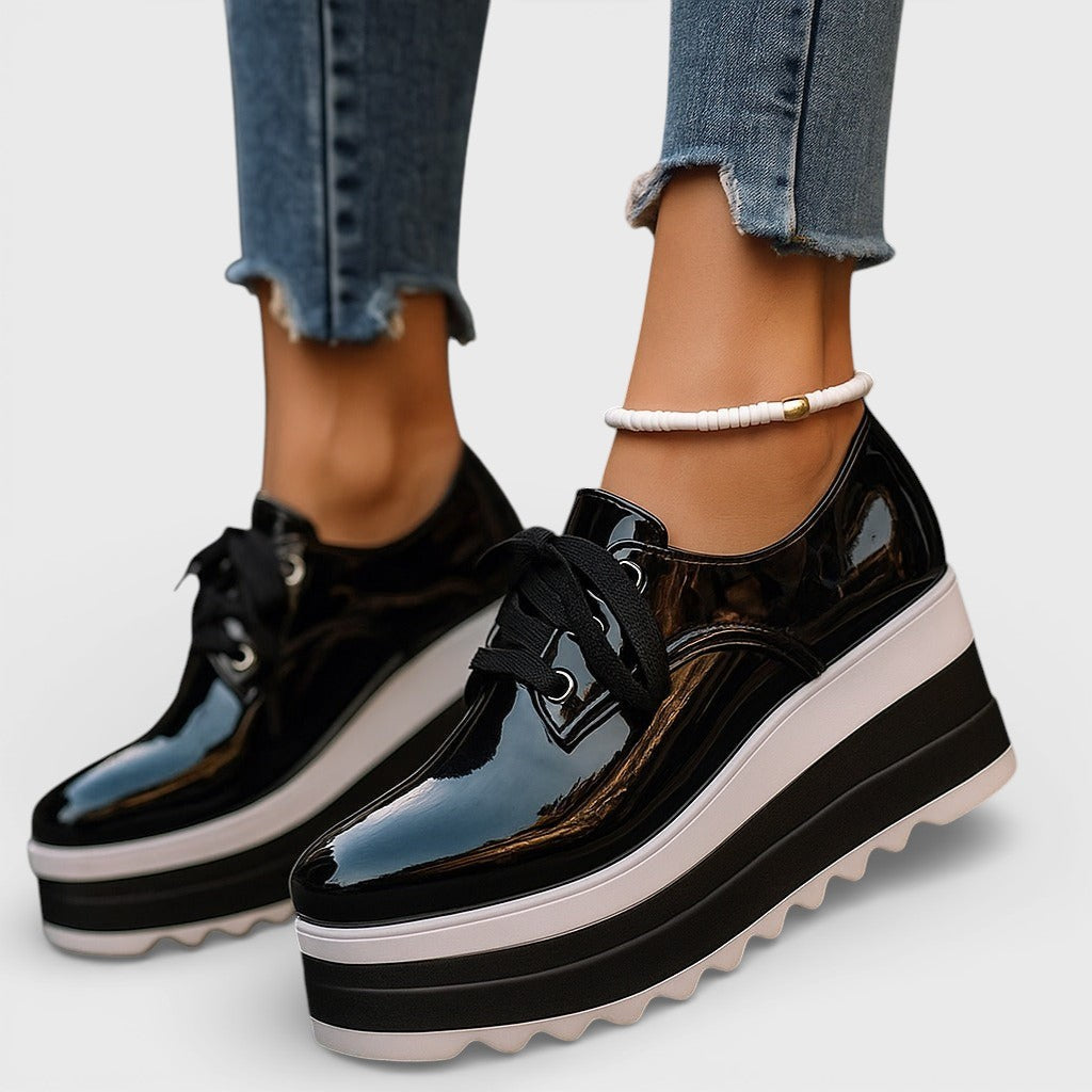 Petra | Zapatillas con plataforma y suela suave
