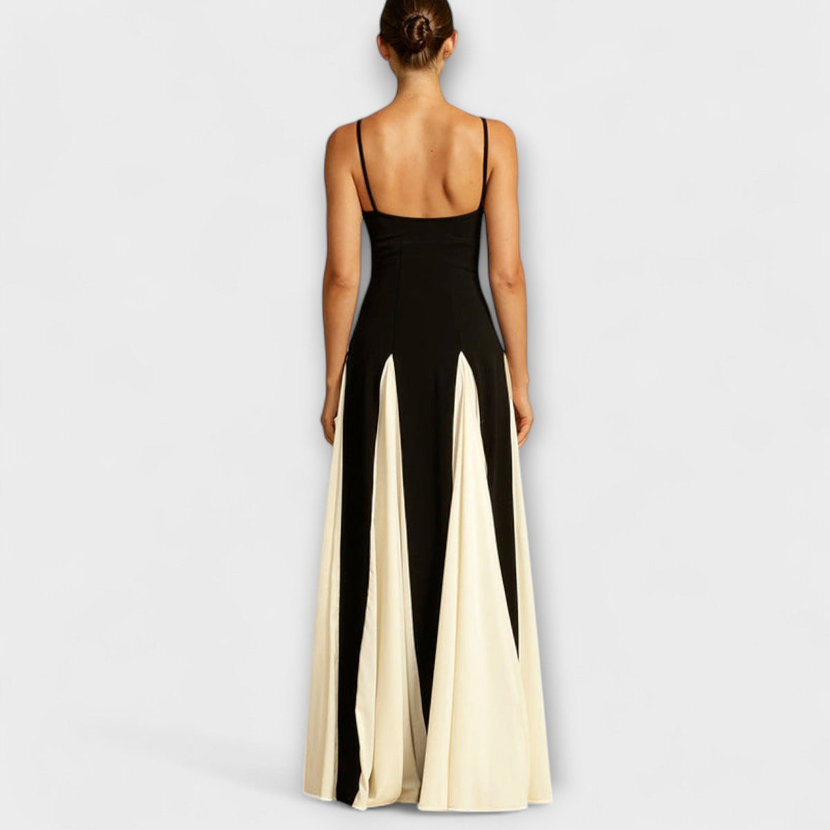 Ember - Vestido maxi A-line clásico con paneles de tul