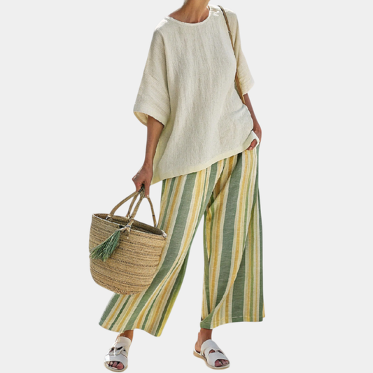 Caterina | Alta Sofisticada y Pantalones a Rayas