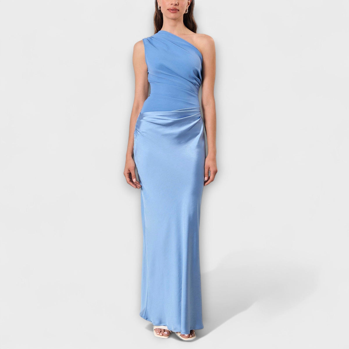 Robe maxi elegante de un solo hombro y plisada