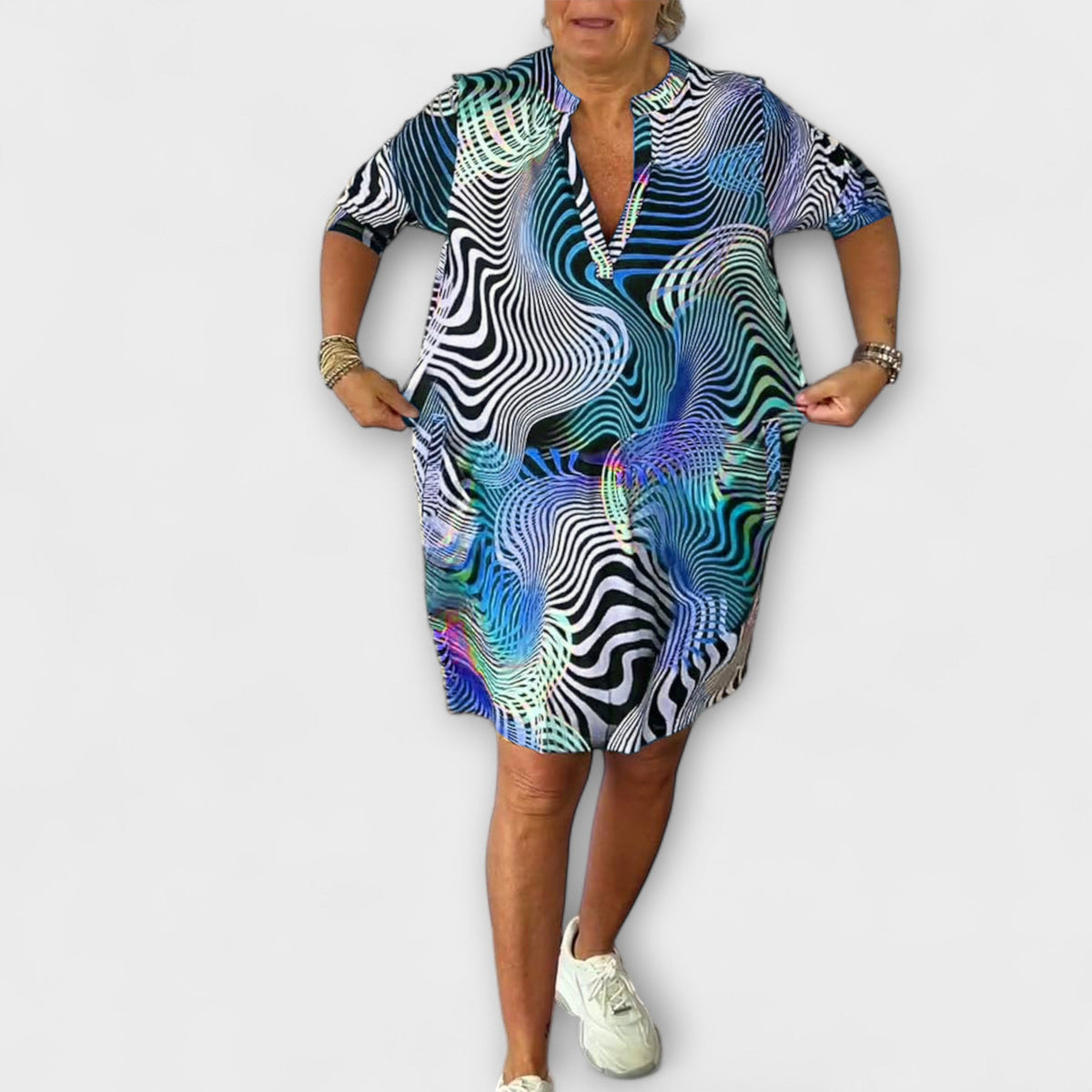 Liora - Vestido con escote en V
