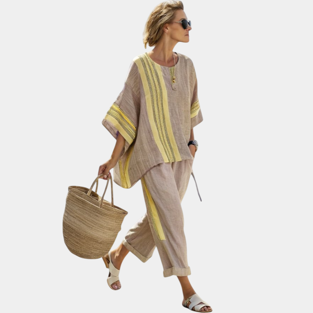 Tess | Top Elegante Lavanda y Pantalones a Rayas Mostaza