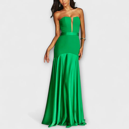 Vada - Maxi vestido con hombros descubiertos y escote en V