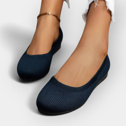 Sandalias simples de estilo elegante