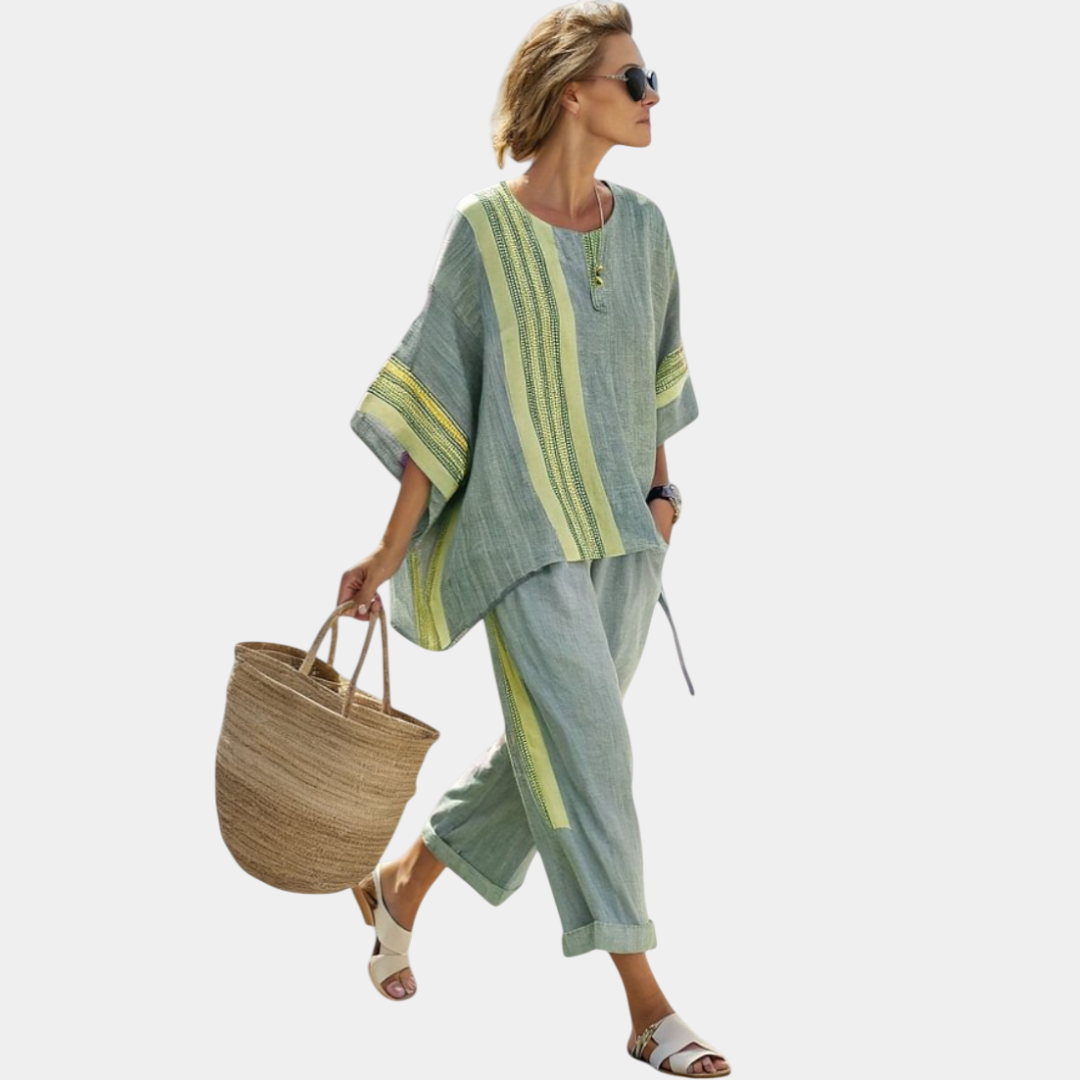 Tess | Top Elegante Lavanda y Pantalones a Rayas Mostaza