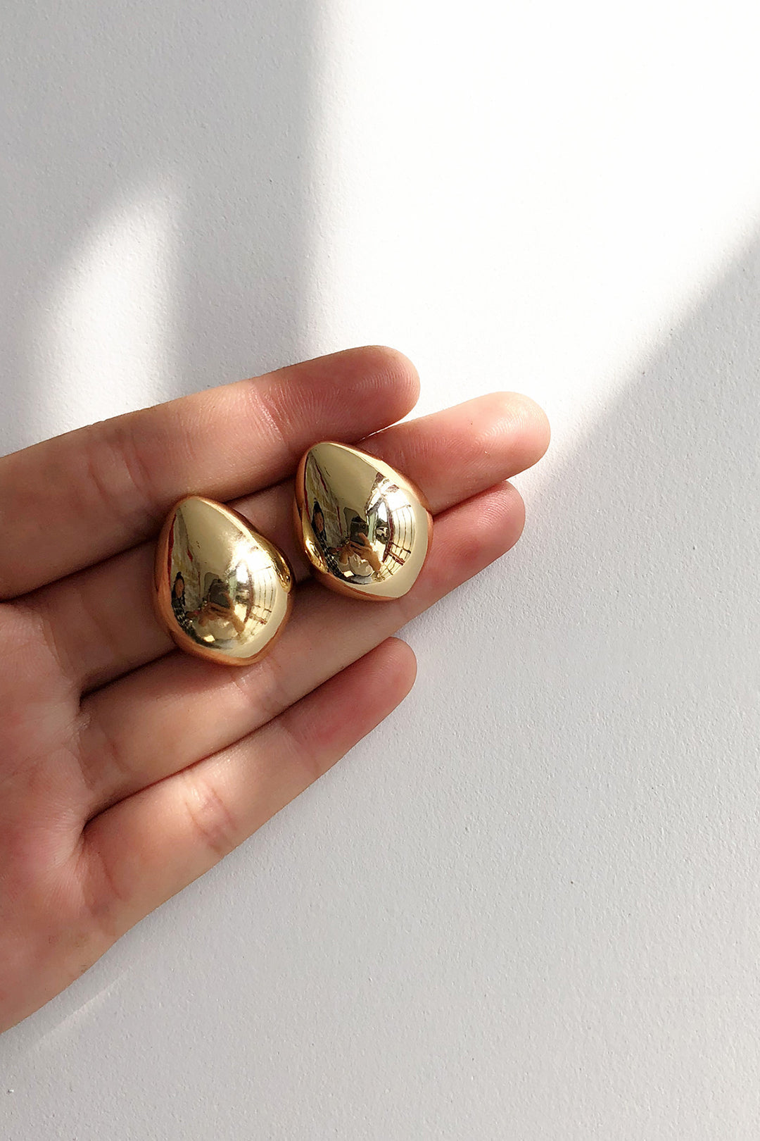 Pendientes de metal en forma de gota