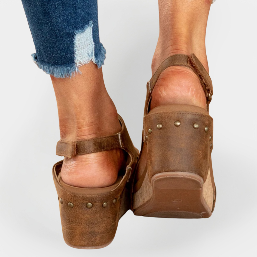 Sandalias con plataforma de ante