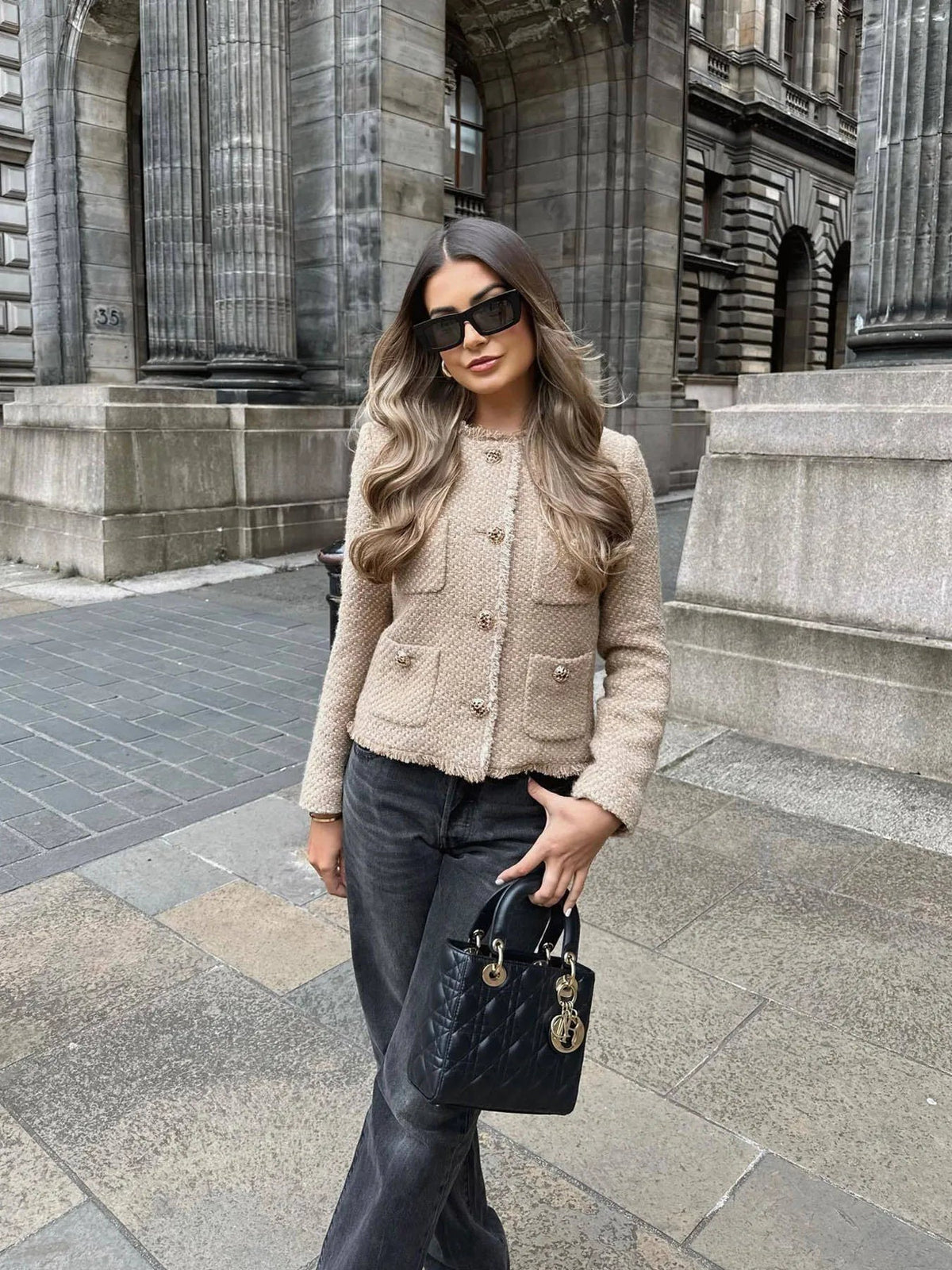 Slavenka - Chaqueta Chic Beige