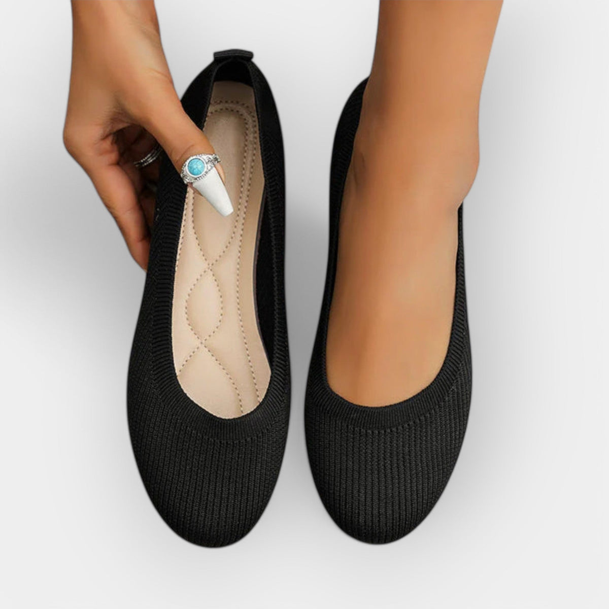 Sandalias simples de estilo elegante