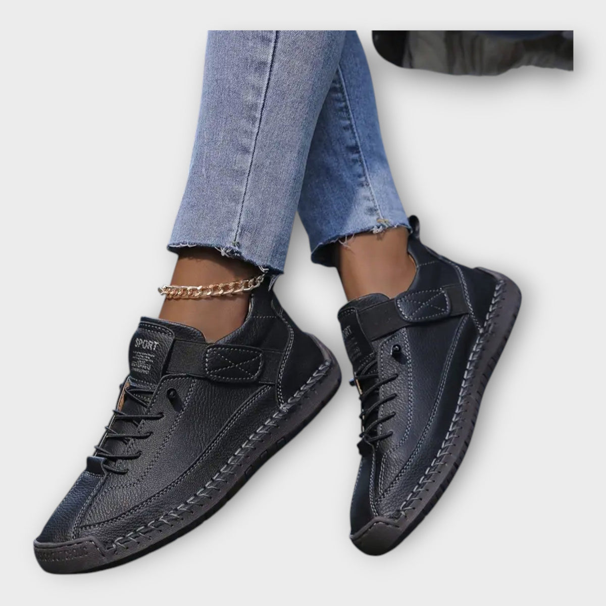 Zapatos deportivos de diseño elegante y práctico