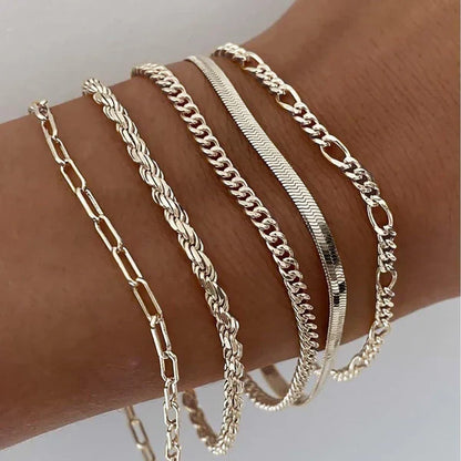 Emilia™ | Set de Pulseras de 5 Piezas