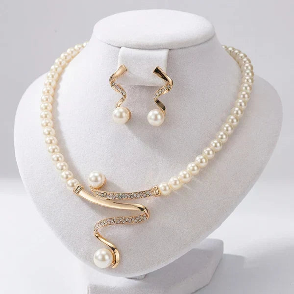 Almudena™ | Set de Collar y Pendientes con Perlas