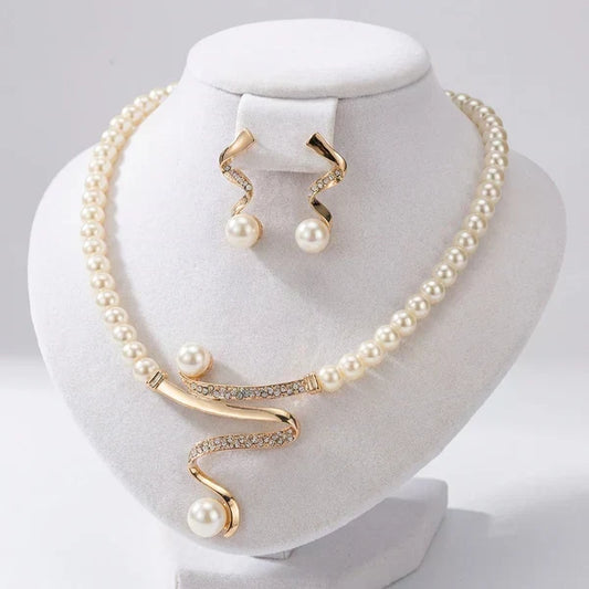 Almudena™ | Set de Collar y Pendientes con Perlas