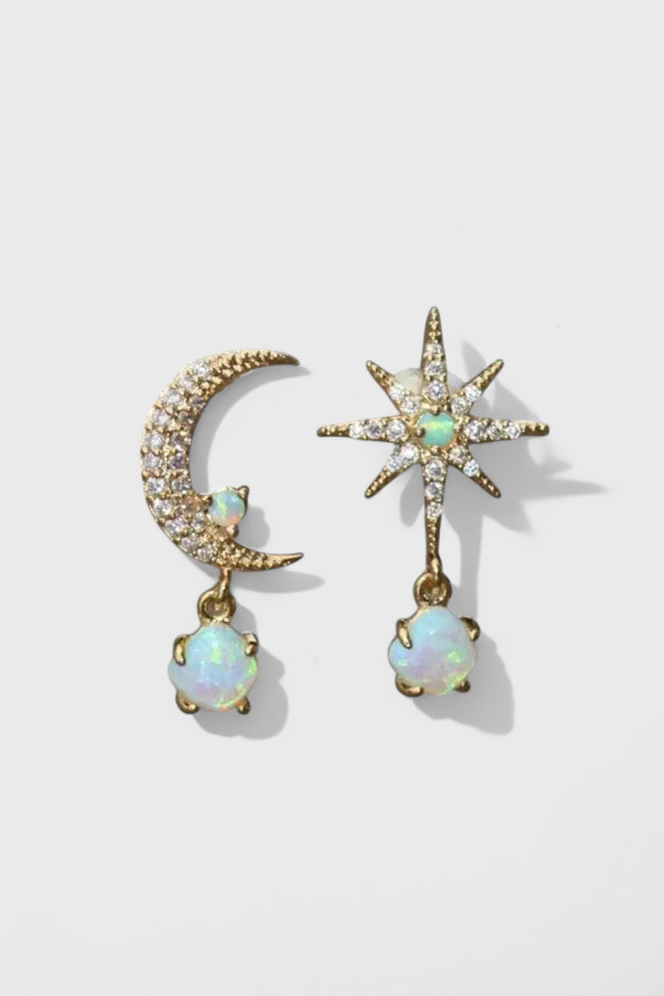 Pendientes de Luna y Estrellas en Oro