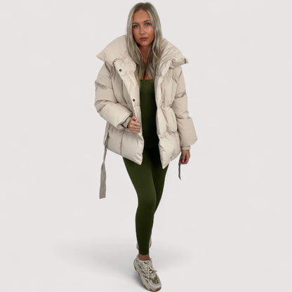 Elora™ | Chaqueta corta acolchada con bolsillo en la cintura