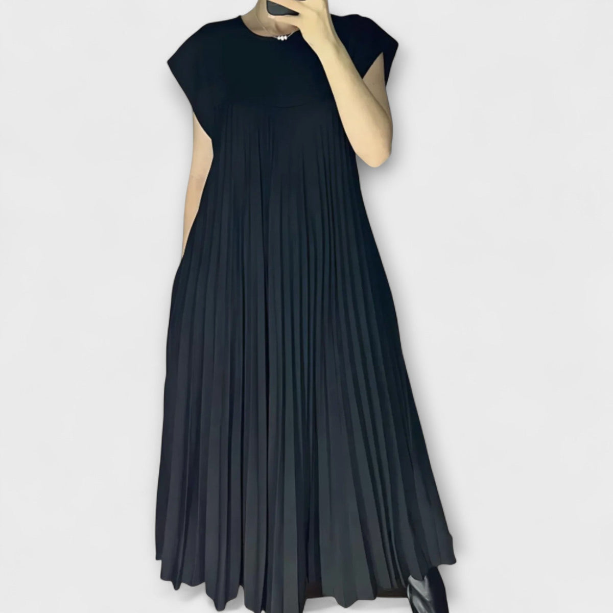 Zairelle – Vestidos Elegantes con Pliegues
