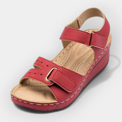 Sandalia abierta de diseño elegante