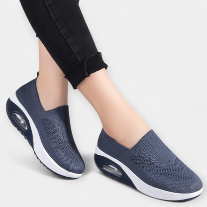 Zapatos cómodos y sencillos
