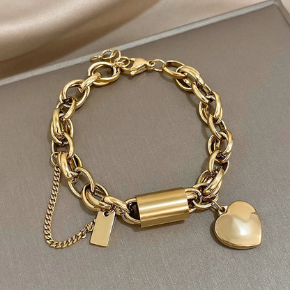 Guadalupe™ | Pulsera con Dije de Corazón