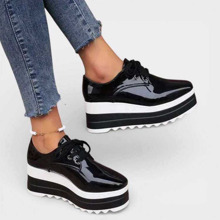 Petra | Zapatillas con plataforma y suela suave