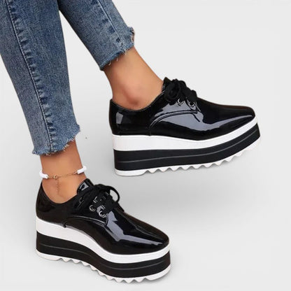 Petra | Zapatillas con plataforma y suela suave