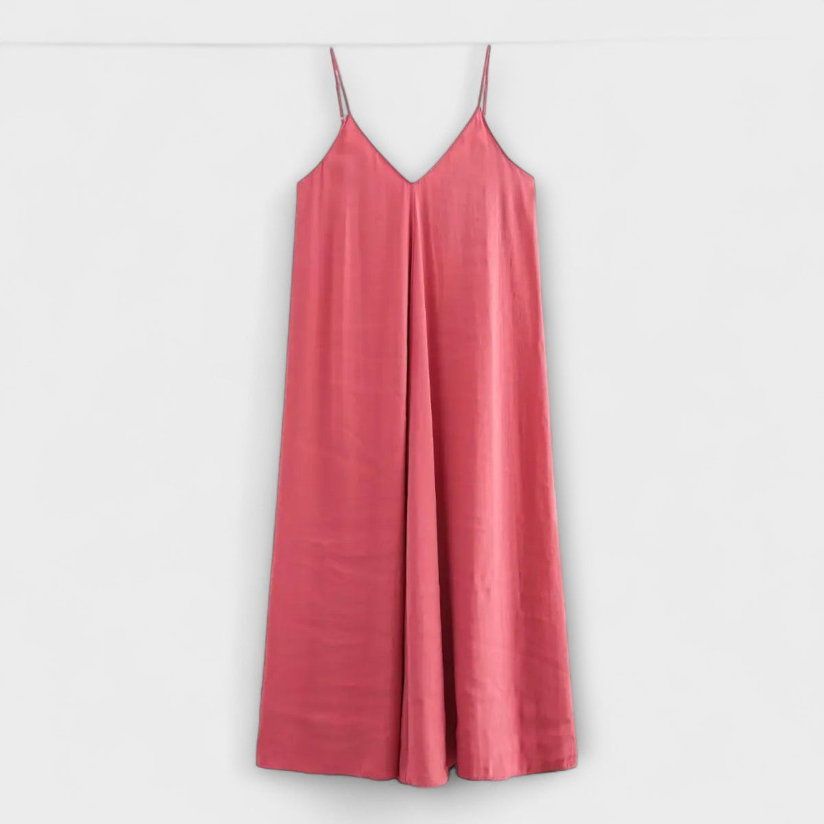 Vestido maxi con tirantes