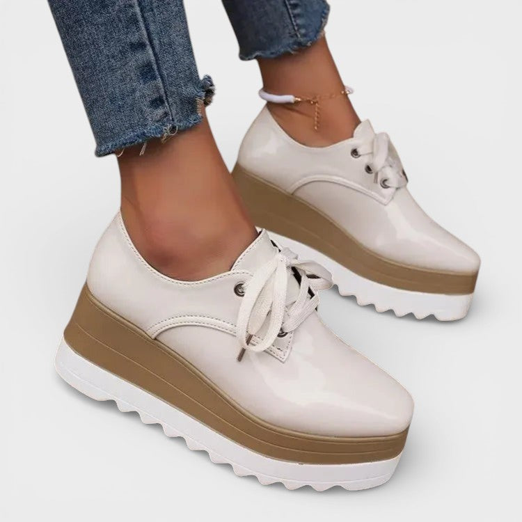 Petra | Zapatillas con plataforma y suela suave