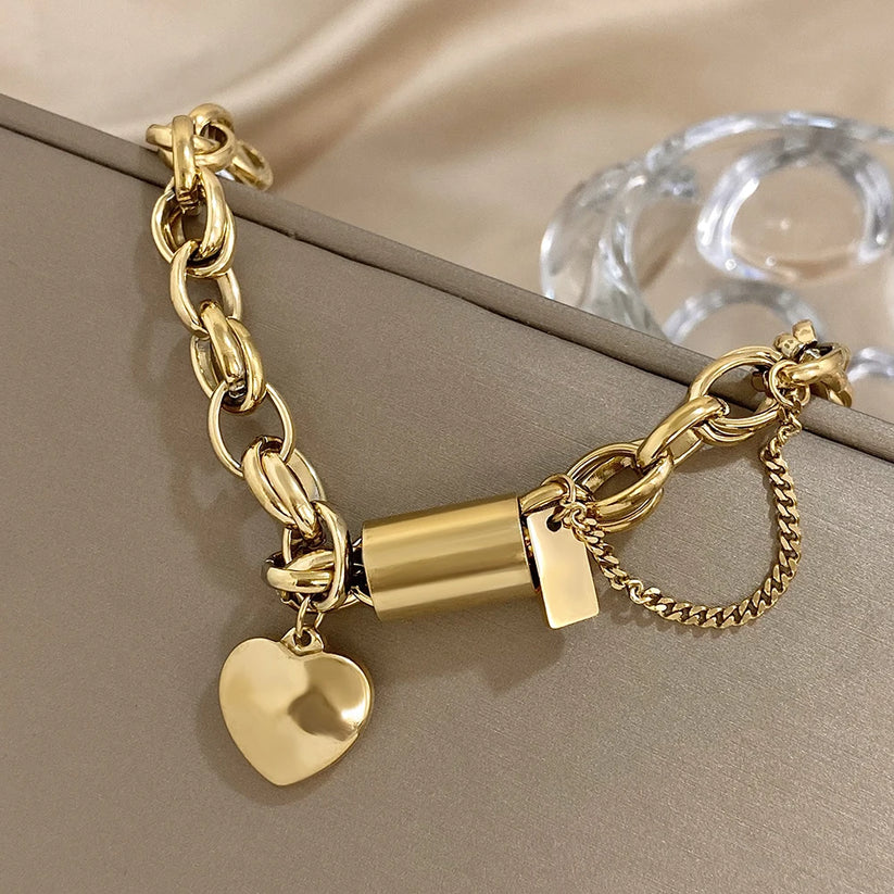 Guadalupe™ | Pulsera con Dije de Corazón