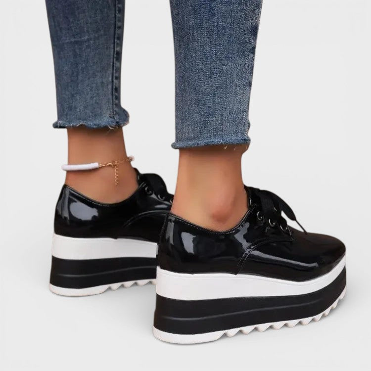 Petra | Zapatillas con plataforma y suela suave