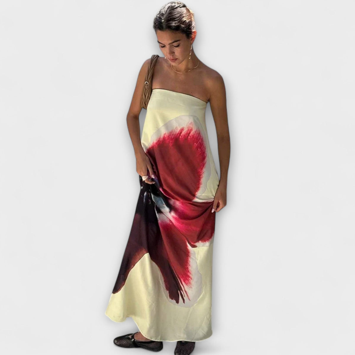 Vestido maxi sin mangas con hombro descubierto