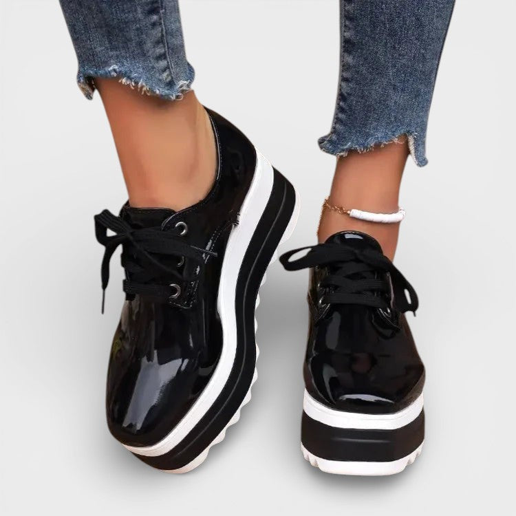 Petra | Zapatillas con plataforma y suela suave
