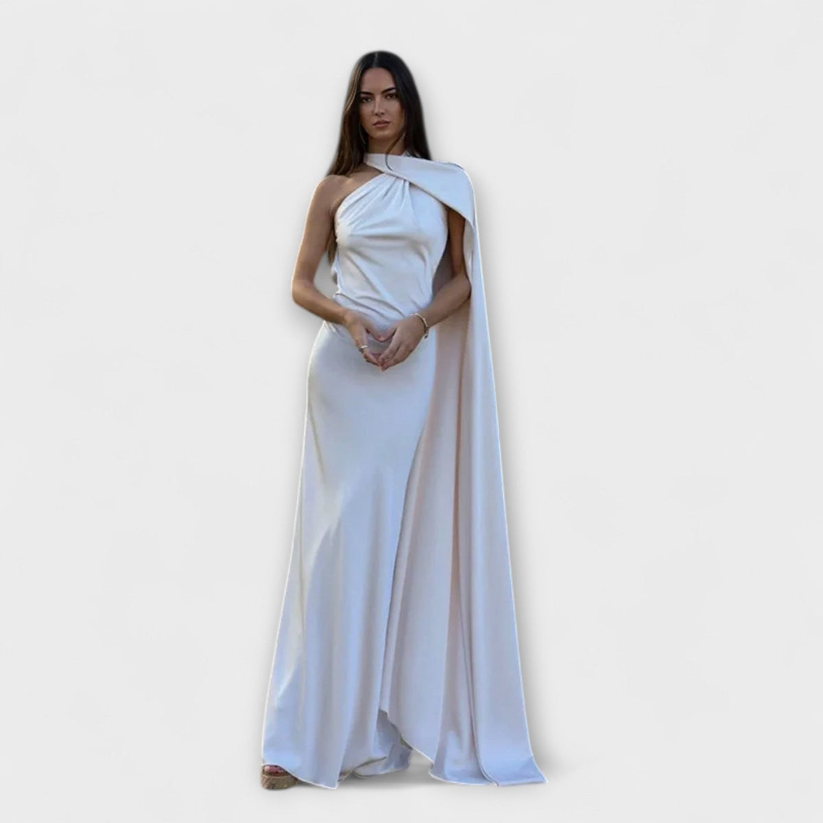 Vestido maxi chic con hombros al descubierto y lazo al cuello