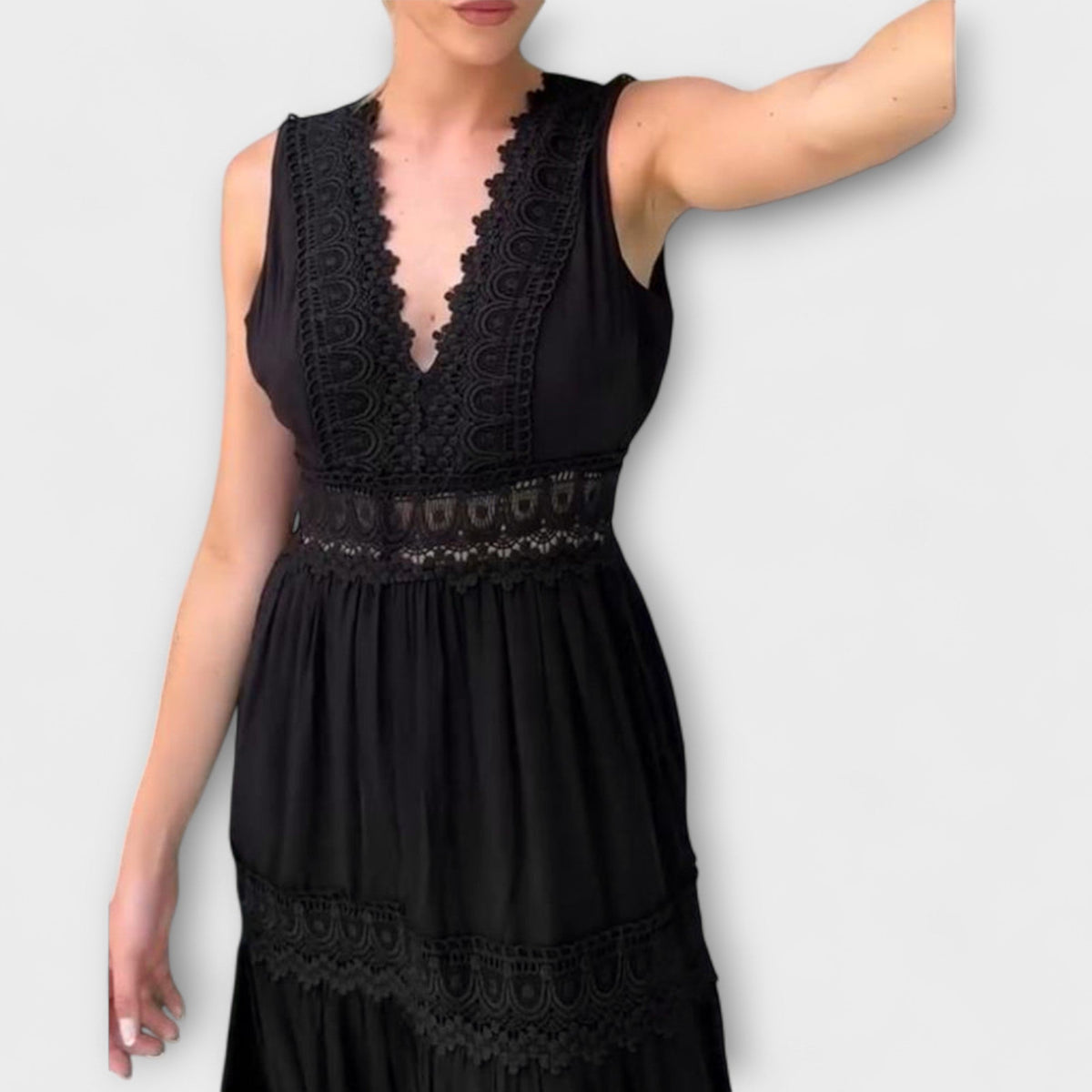 Aurélie - Vestido elegante de encaje con escote en V
