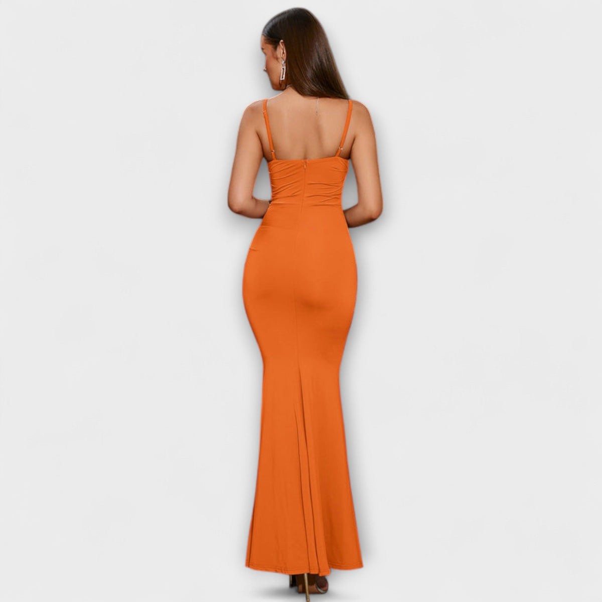 Callie - Vestido Elegante con Volantes