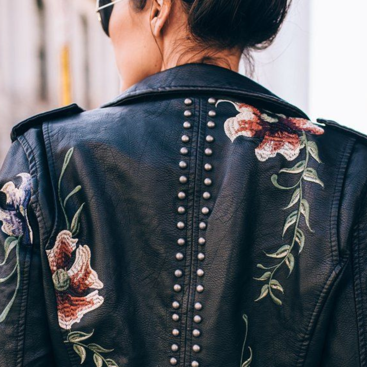 Thee - Abrigo Floral Retro Chic